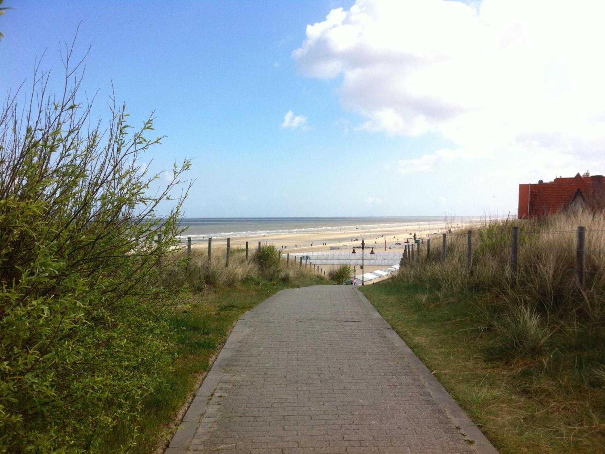 Studio Beach House By Interhome De Haan Esterno foto